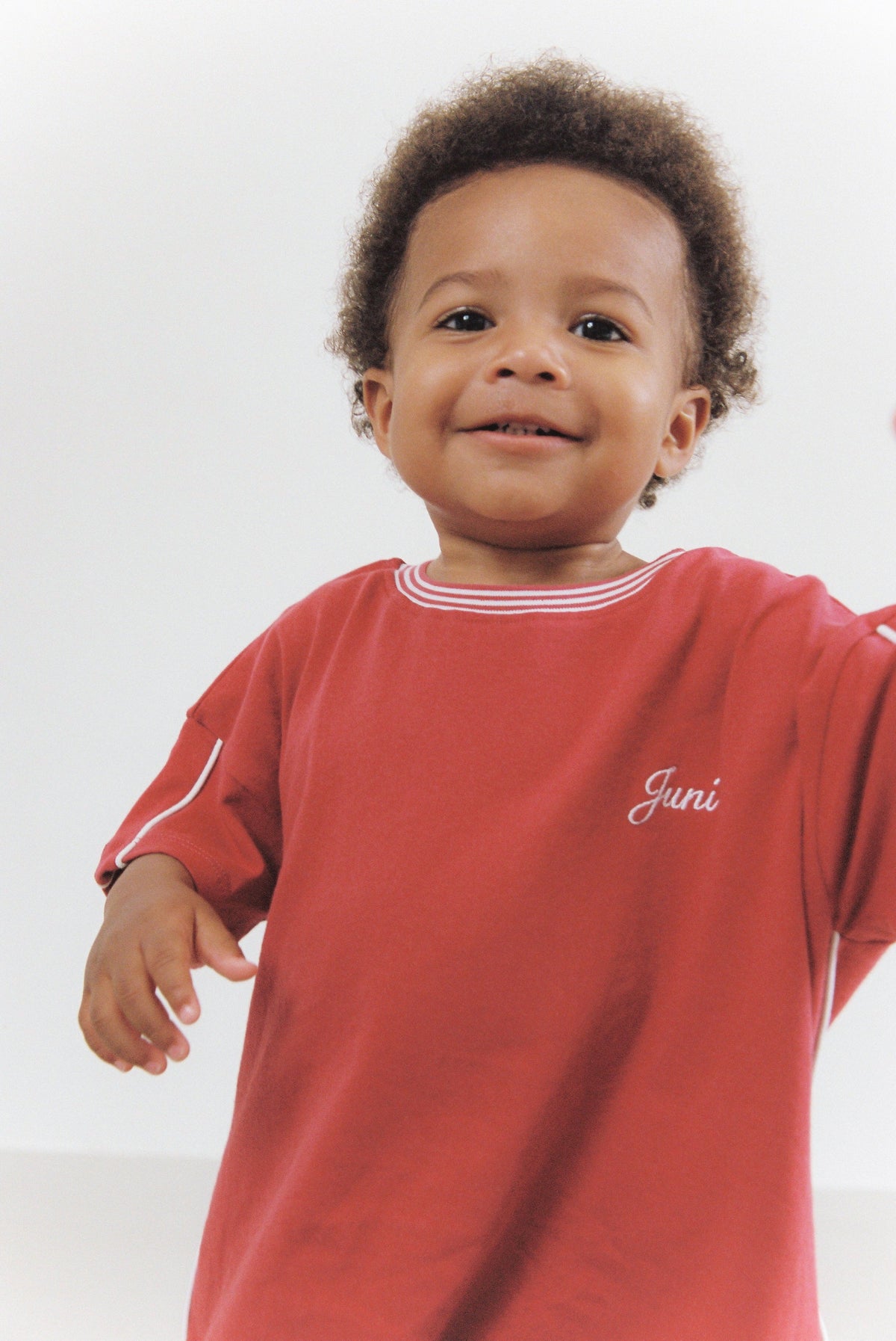 Juni JNR Austin Tee Red