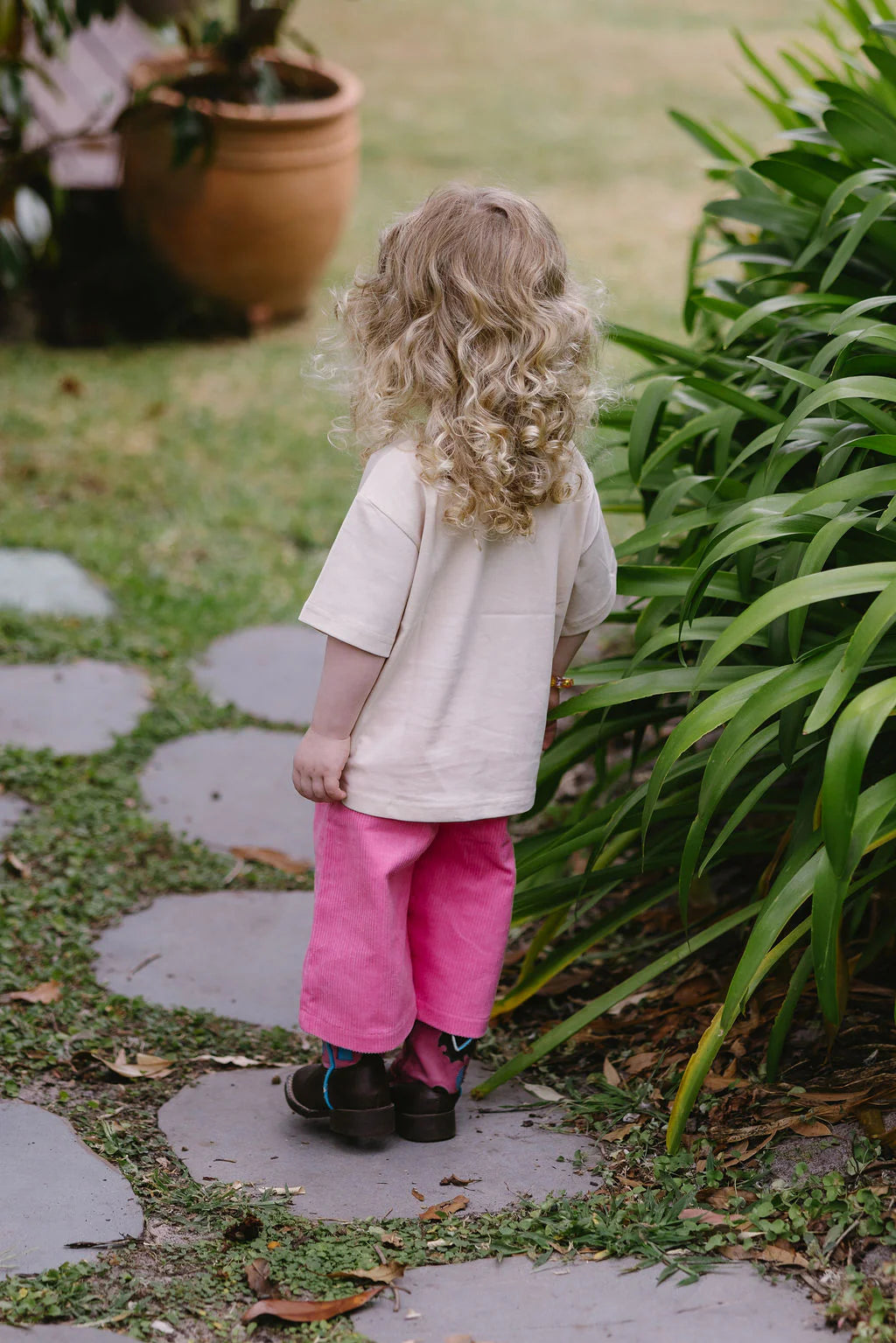 Sunday Siblings - Catch'n Bunnies Tee Pink