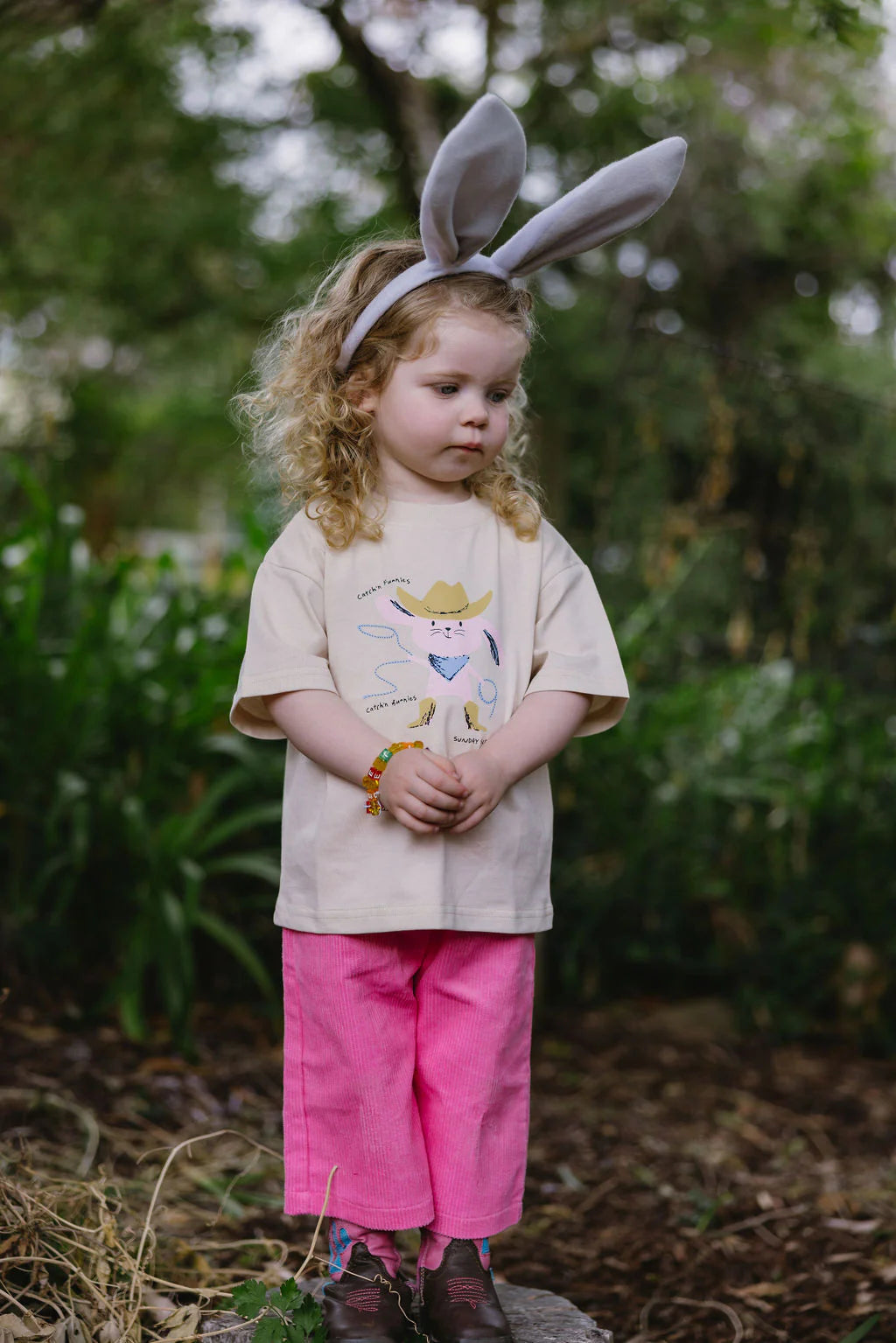 Sunday Siblings - Catch'n Bunnies Tee Pink