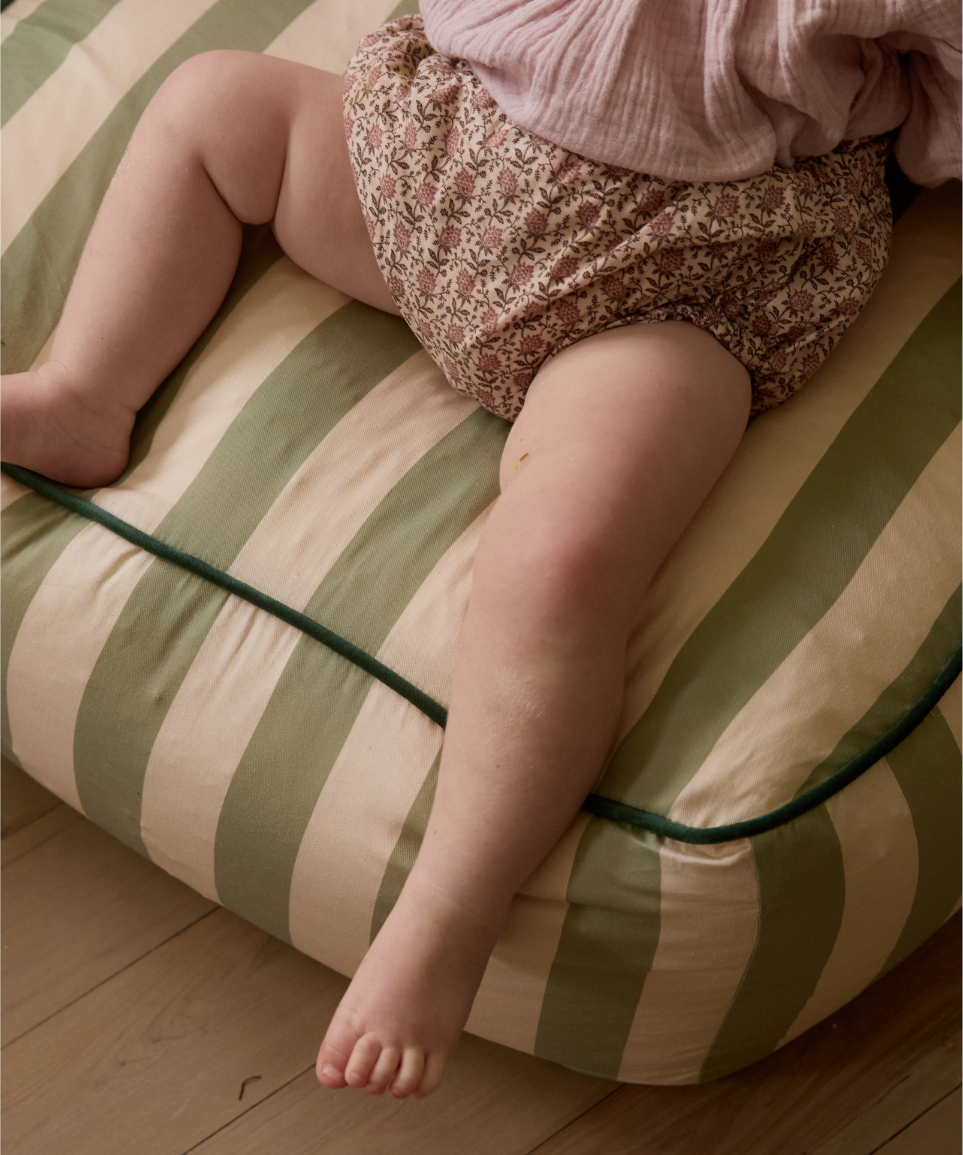 Philé - Striped Toddler Lounger Green