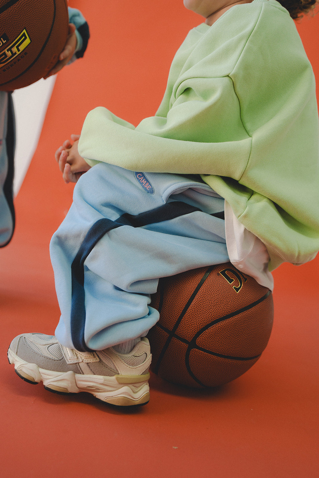 We Are Cambe - Track Pants Arctic - Size 4-5