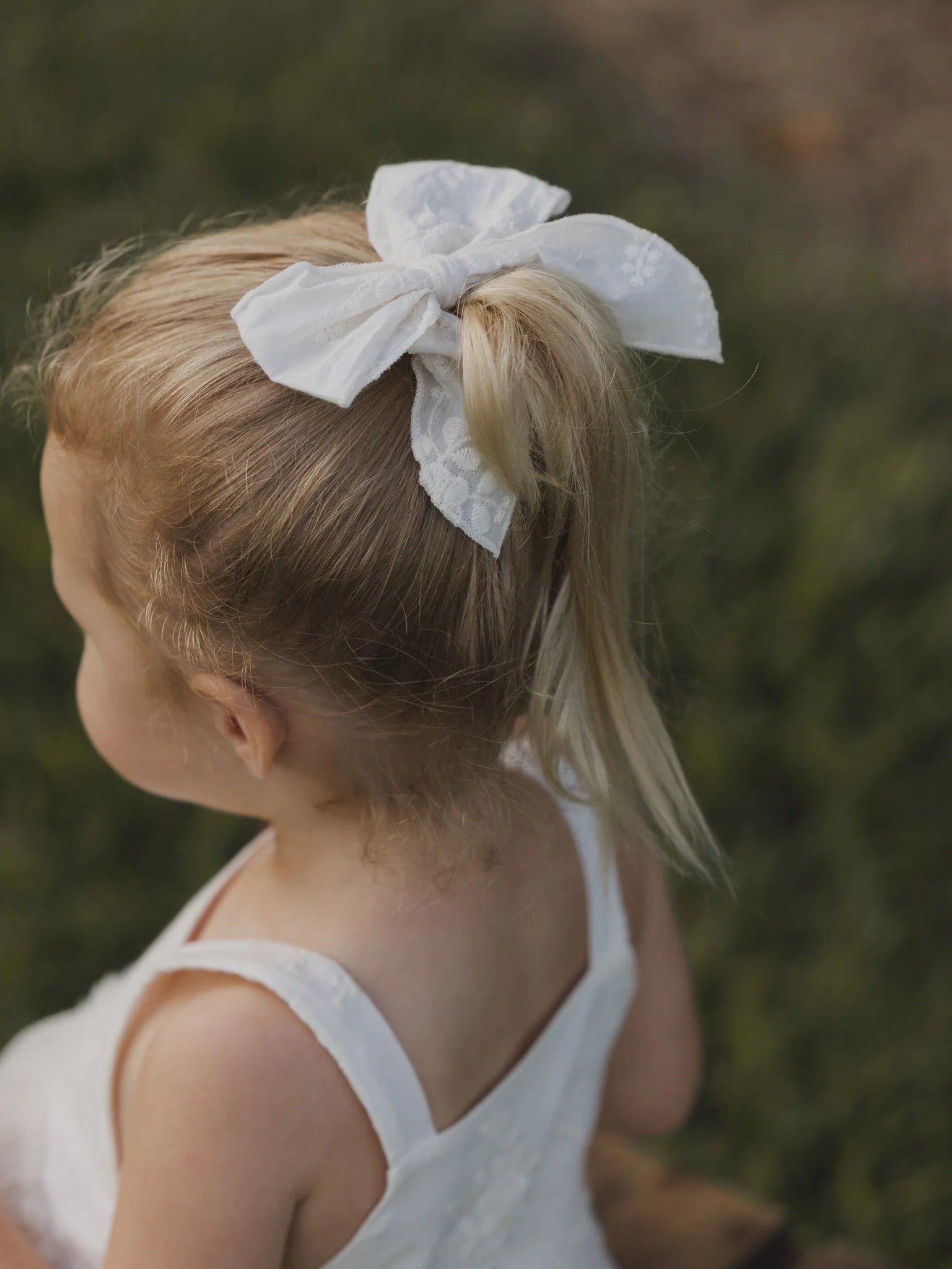 Valencia Byron Bay - Cotton Bow Natural