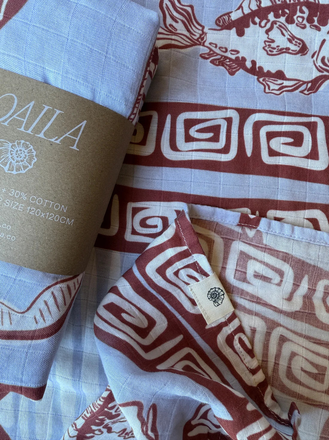 Loaila - Island Fish Wrap