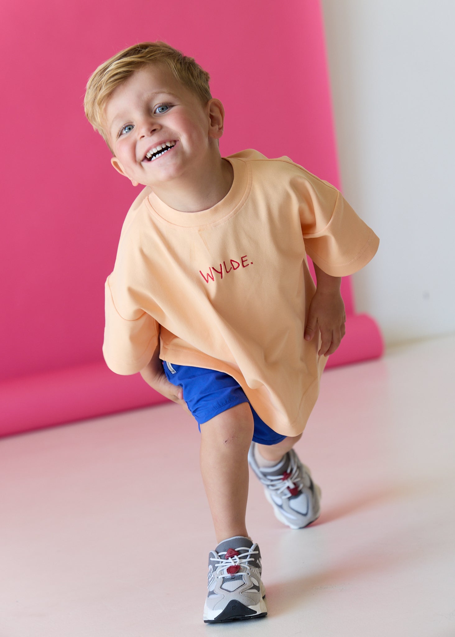 Wylde the Label - Feel the Magic Tee