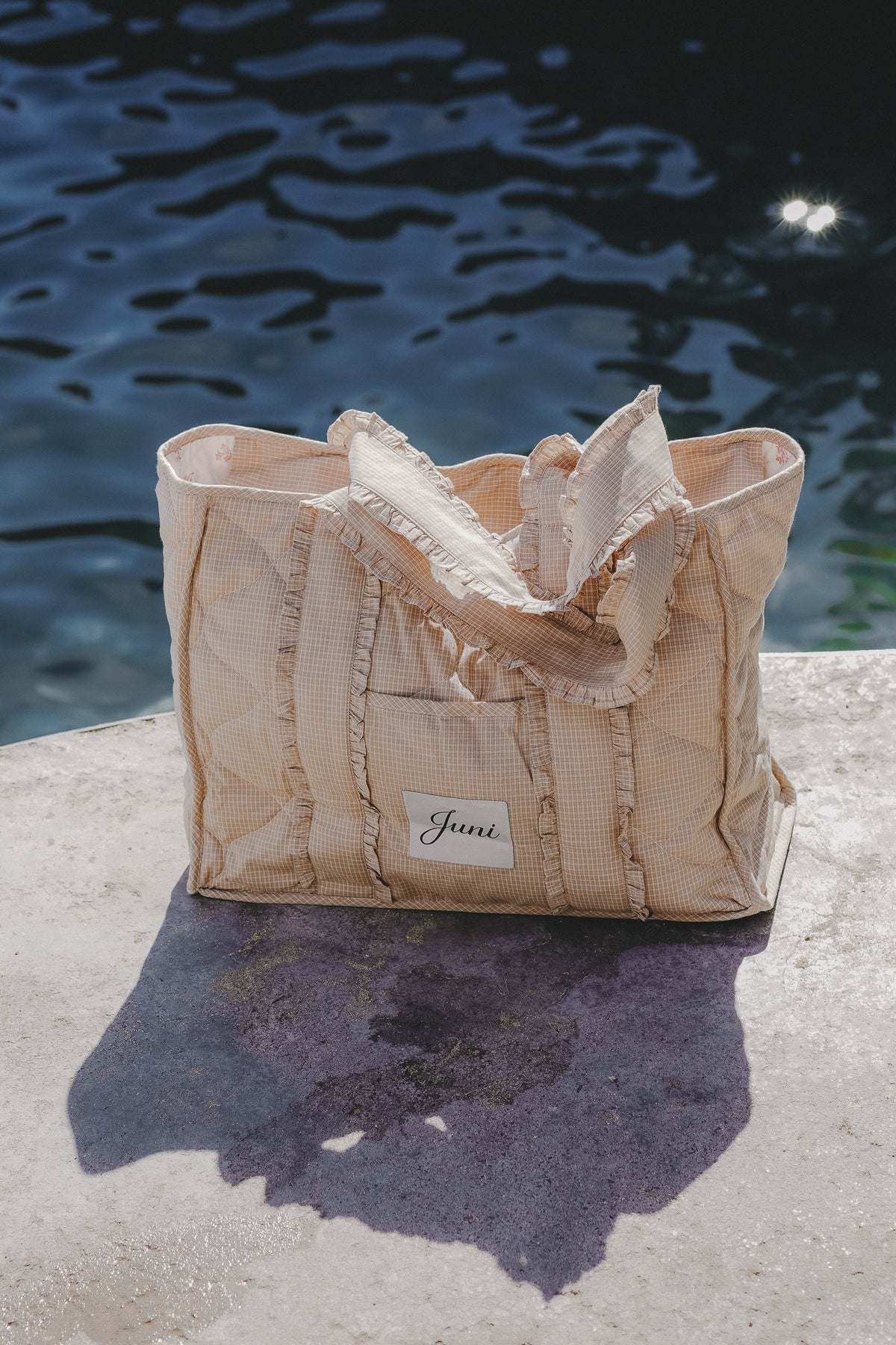 Juni The Everything Bag 2.0 Wheat Check