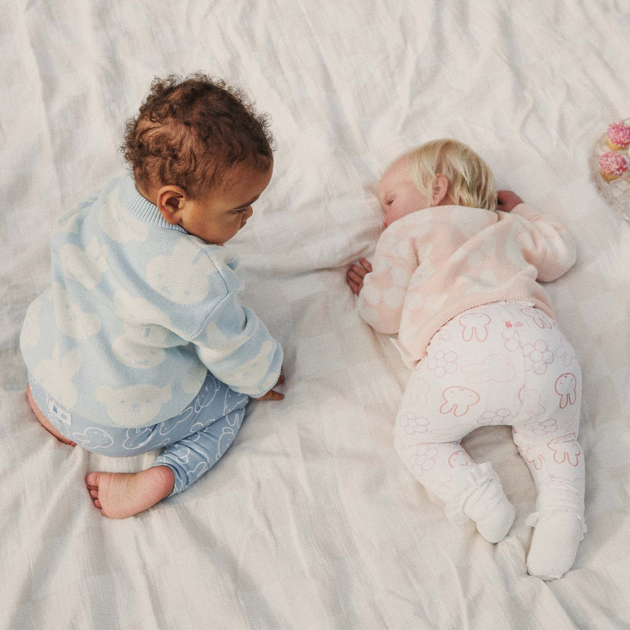 Kynd Baby - Miffy Jacquard Knit Jumper Baby Pink