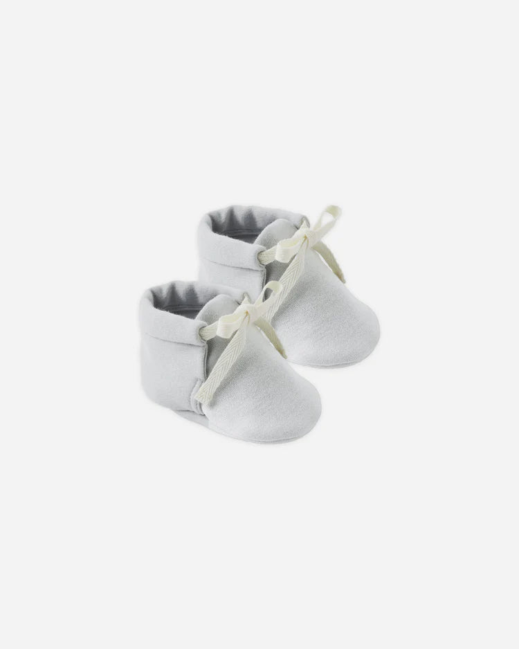 Quincy Mae - Baby Booties Sky