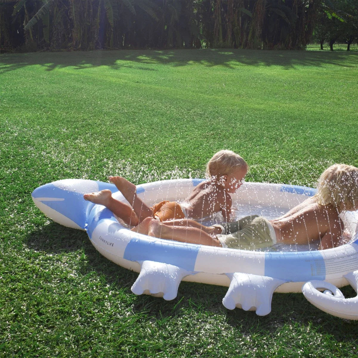 SUNNYLIFE - Kids Sprinkler Mat Into the Wild