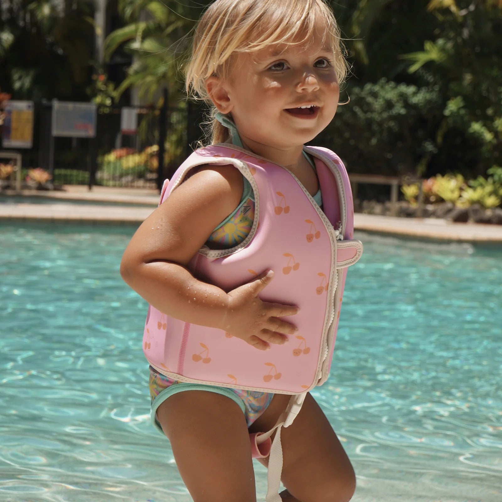 SUNNYLIFE - Kids Swim Vest Cotton Candy Cherry