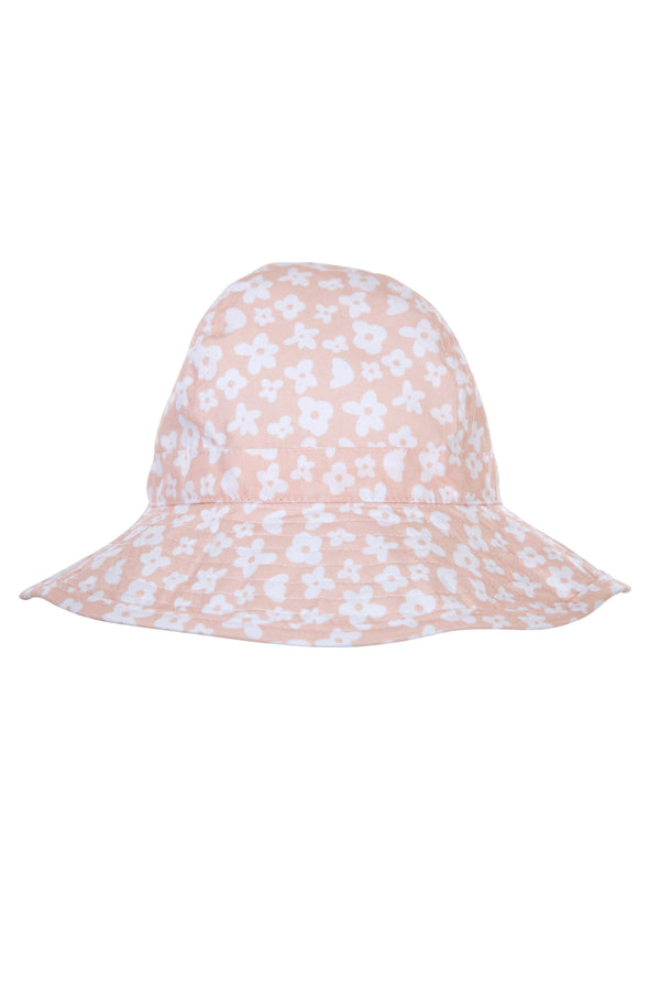 Front of Camille sunhat on white background