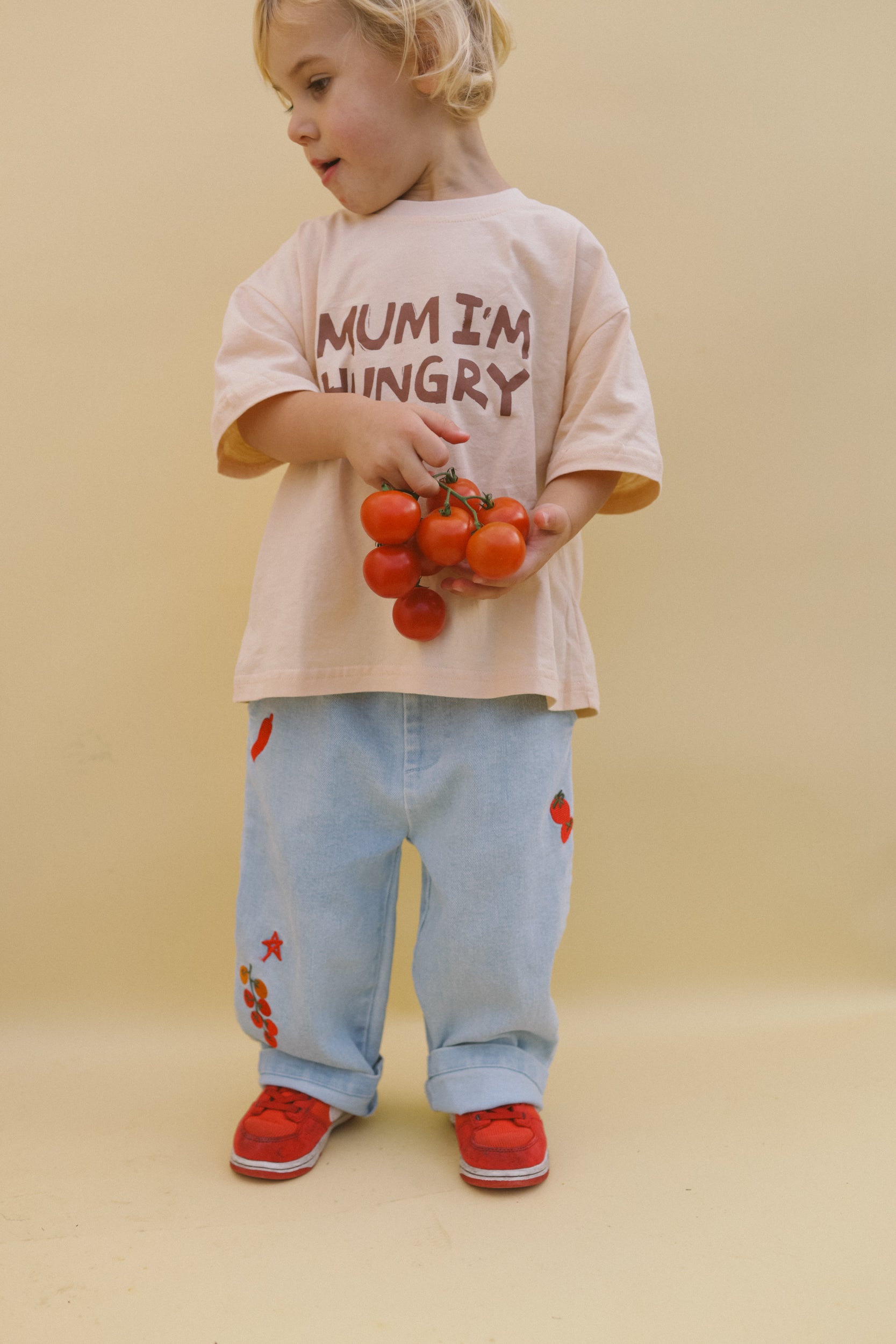 Small Swim Club - Mum I'm Hungry T-Shirt Cream
