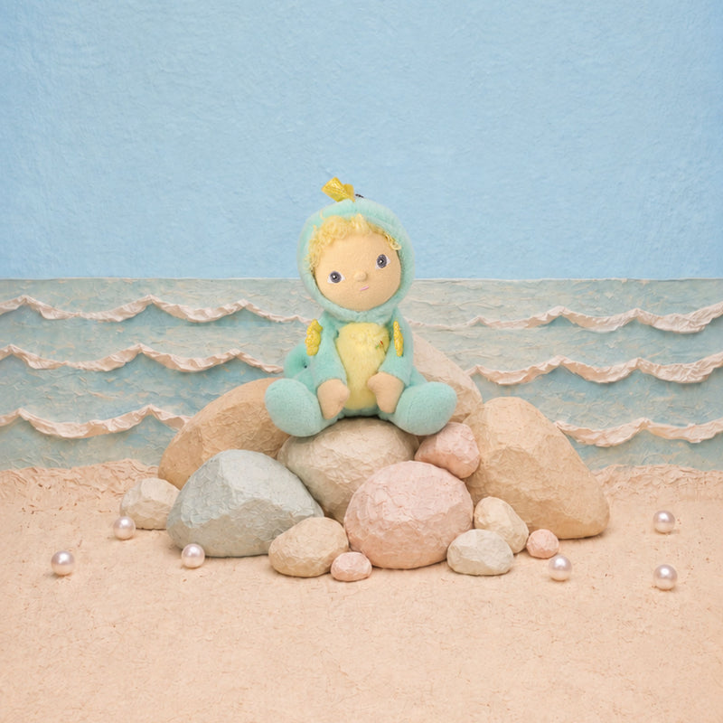 Dinky Dinkum Sonny Seahorse lifestyle shot