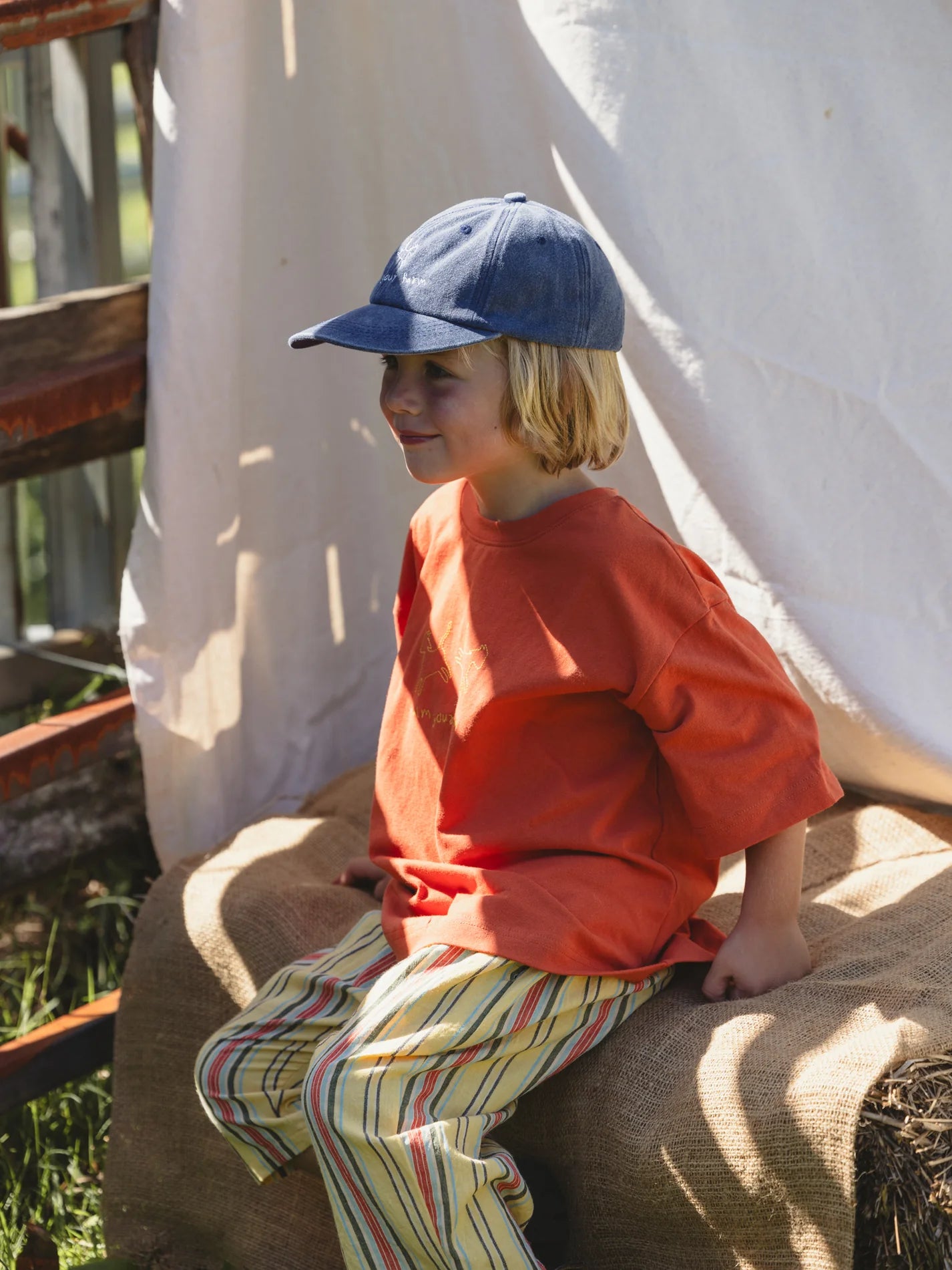 Valencia Byron Bay - Calm Your Farm Hat