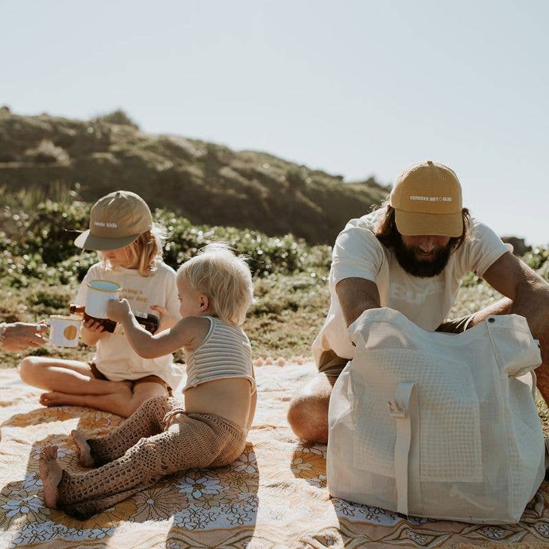 Sande - Beach Hauler™ Mesh Backpack Sand