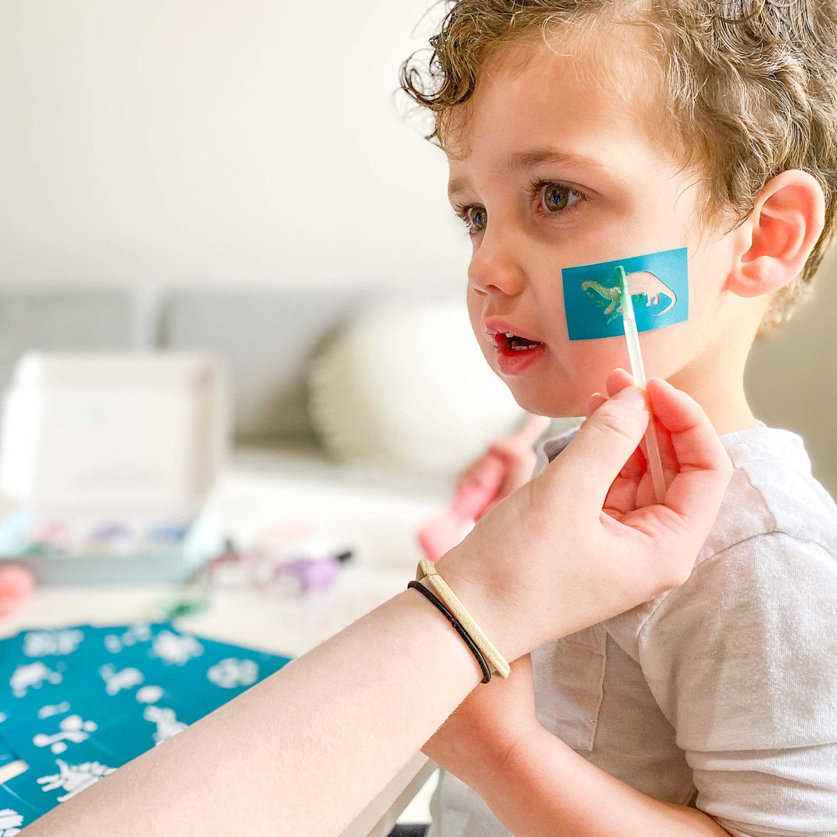 Oh Flossy Reusable Adhesive Face Paint Stencils - Teal