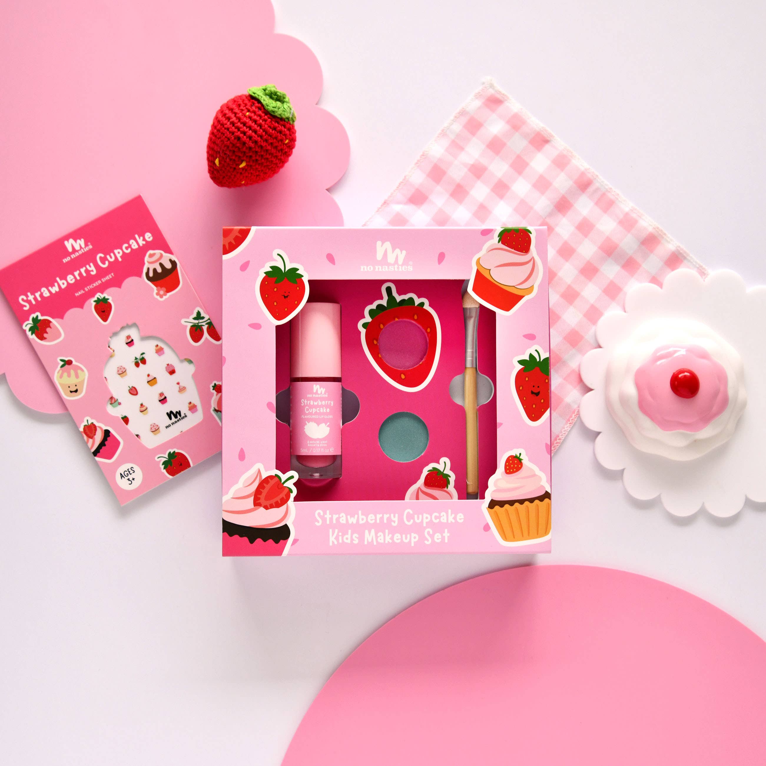 No Nasties - Strawberry Cupcake No Nasties Natural Makeup Gift Set