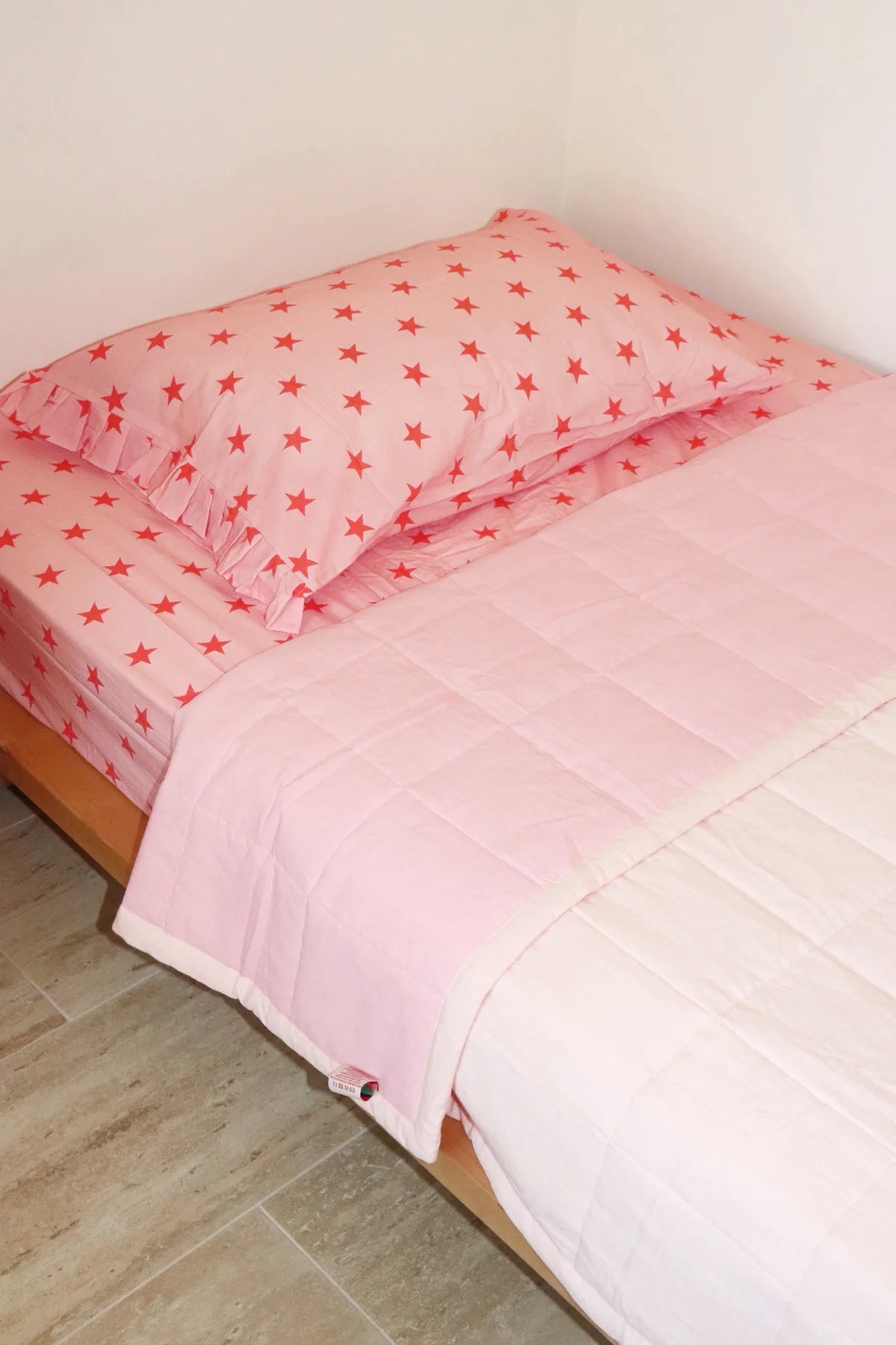PRE-ORDER Play Linen - Fairy Floss Reversible Quilt Cot