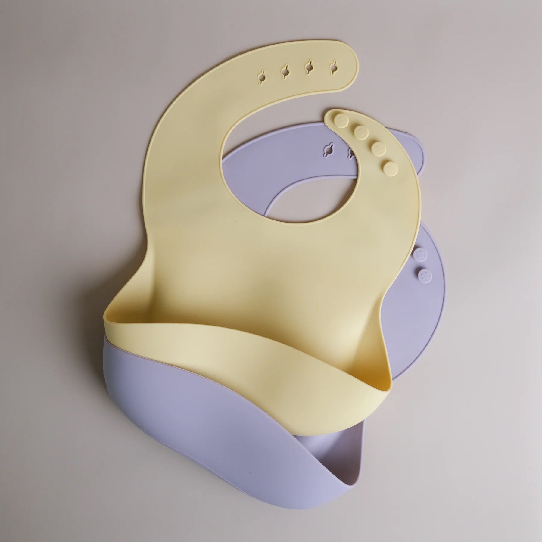 ROMMER Silicone Bib in Lilac and Pina.