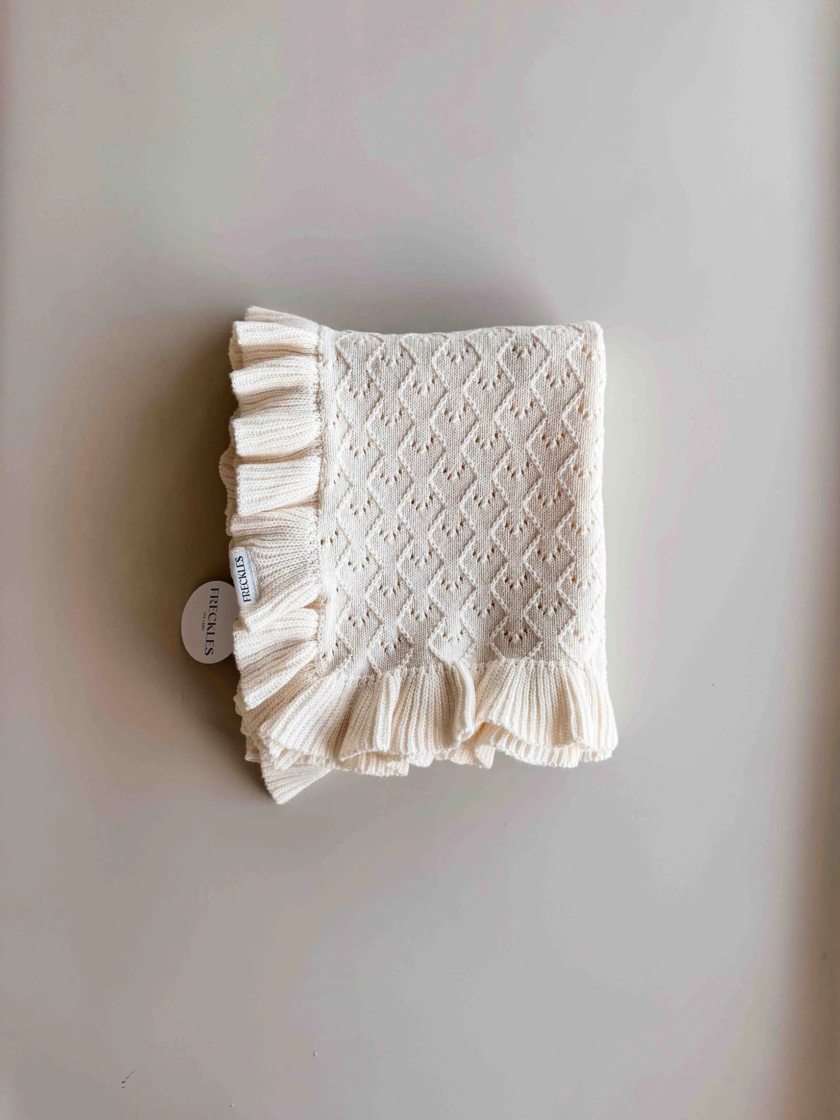 Freckles the Label - Mila Pointelle Frill Blanket Snow