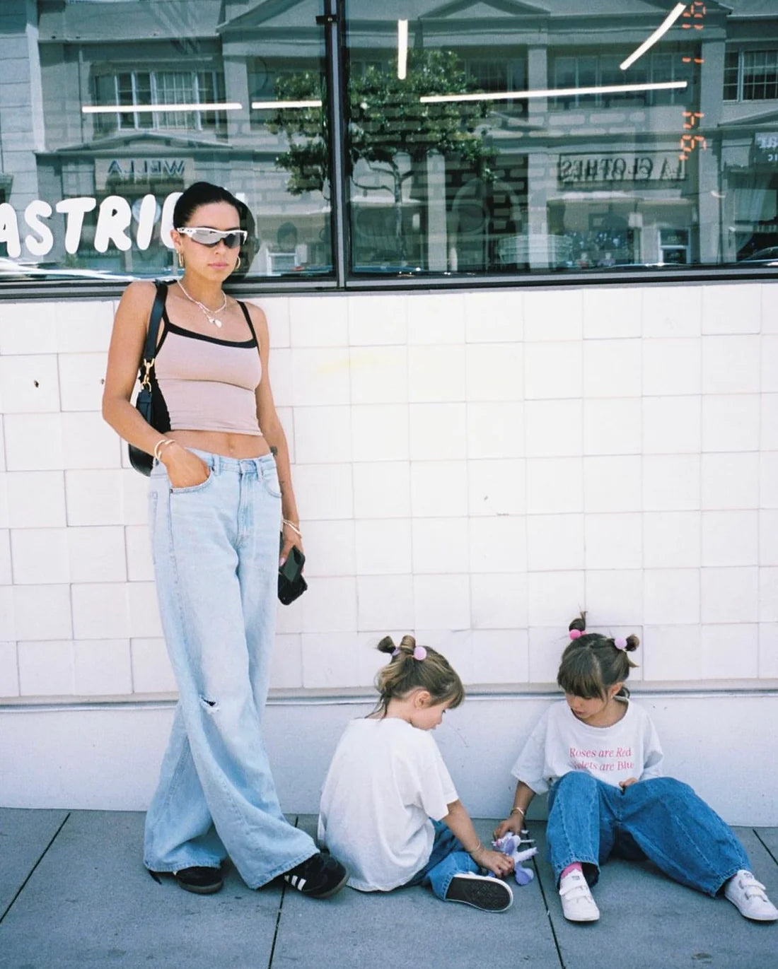 Ziggy Zaza - Rose Are Red Tee Stone