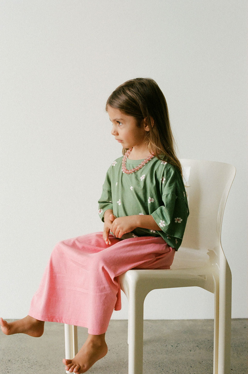 Illoura the Label - Cropped Tee Field Daisy
