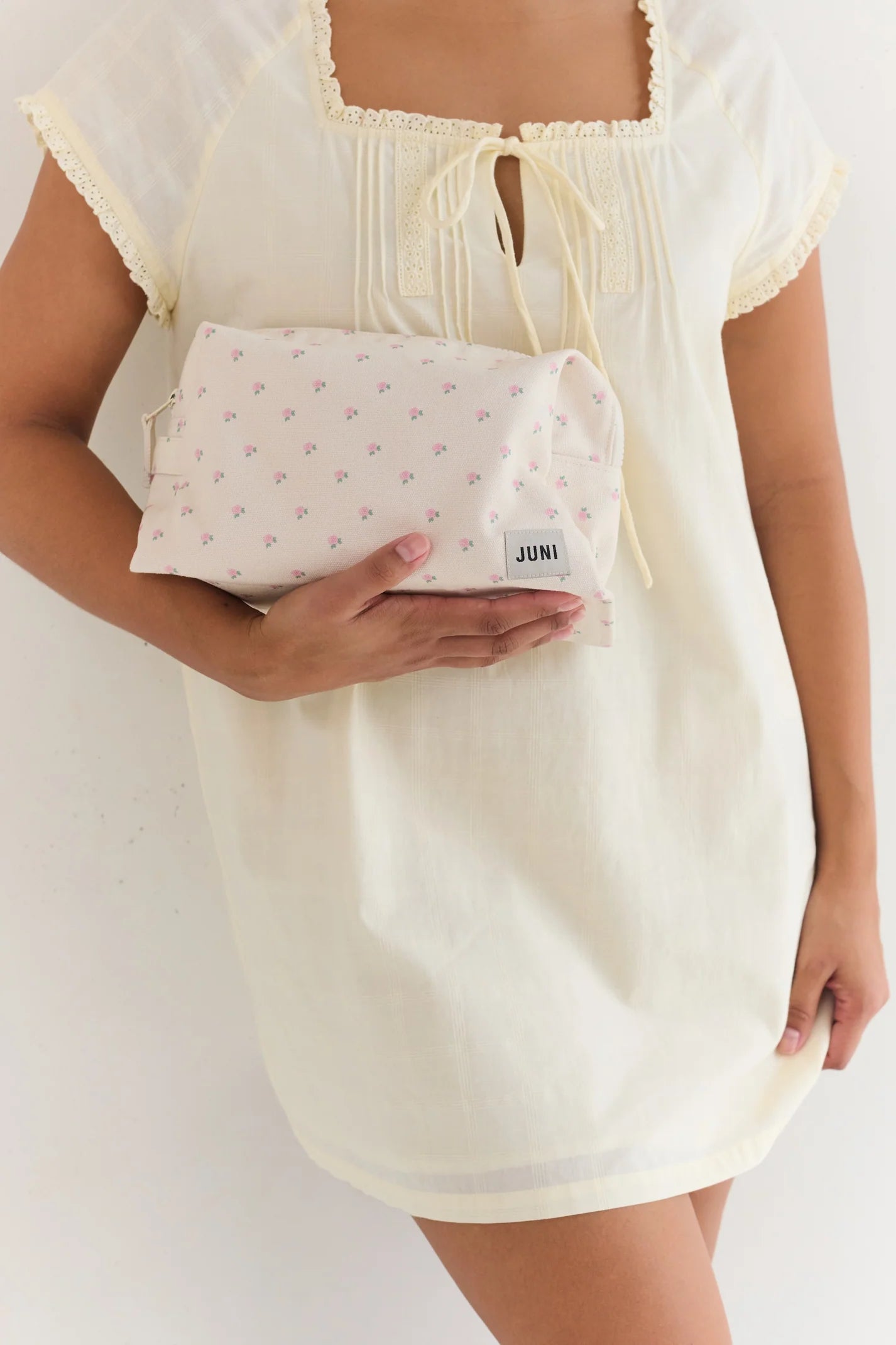 JUNI - The Essentials Pouch Roses