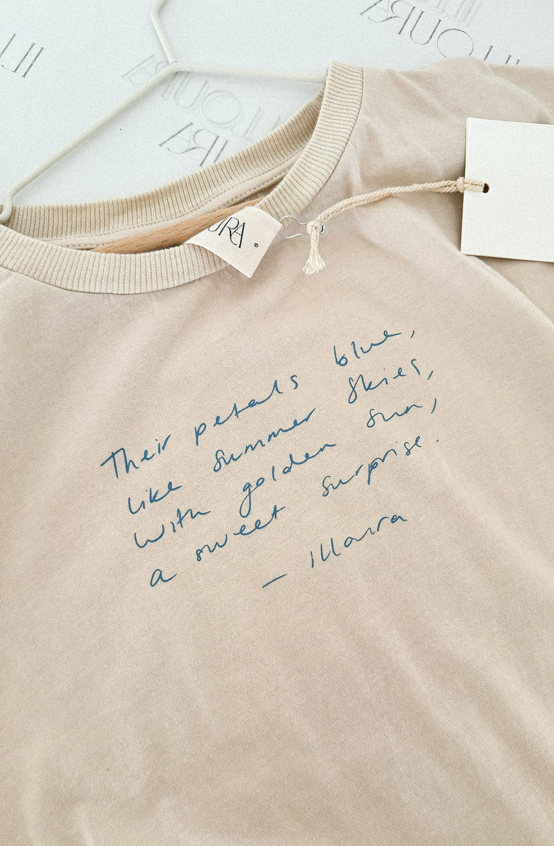 The poet tee undyed.