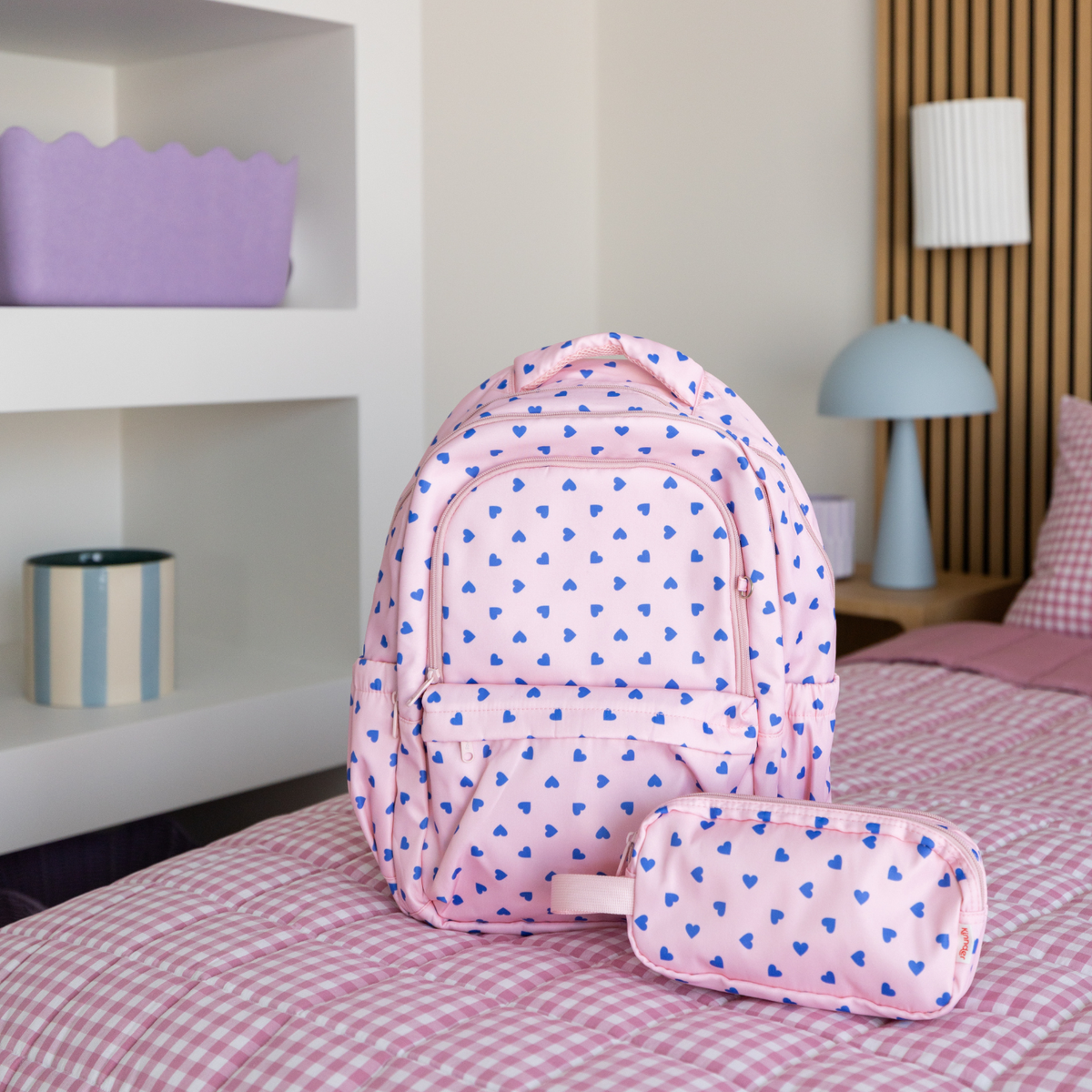 Kinnder Campus School Backpack in Sweet Hearts