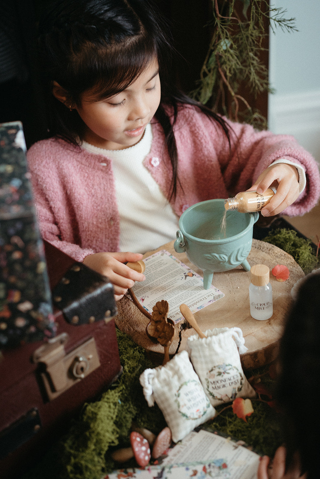 The Little Potion Co - Fleur Harris x Enid Blyton 'The Magic Faraway Tree’ Potion Kit