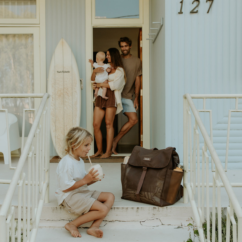 Sande - Beach Hauler™ Mesh Backpack Espresso