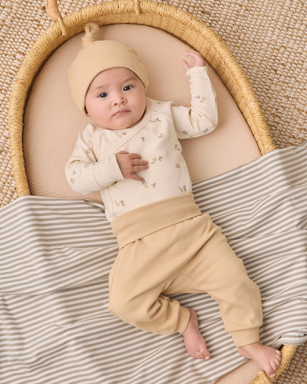 Quincy Mae Side Snap Bodysuit + Pant Set Pears