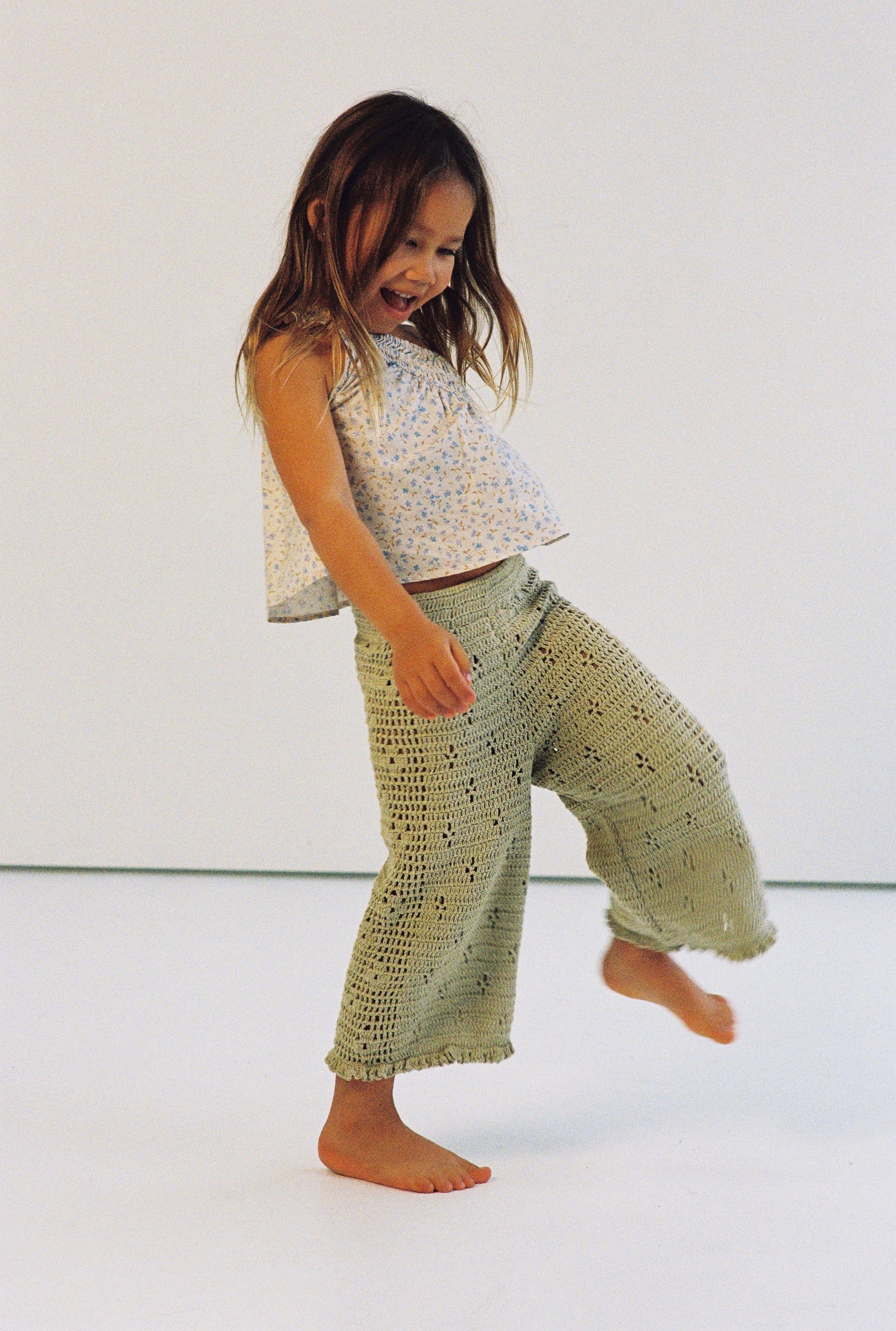 Illoura the Label - Filet Crochet Pants Moss